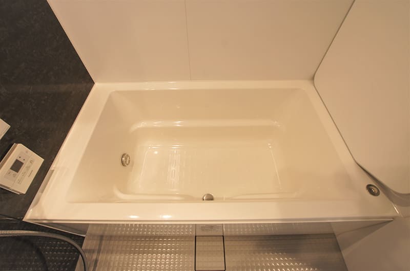 浴槽(全間取りタイプで採用)
