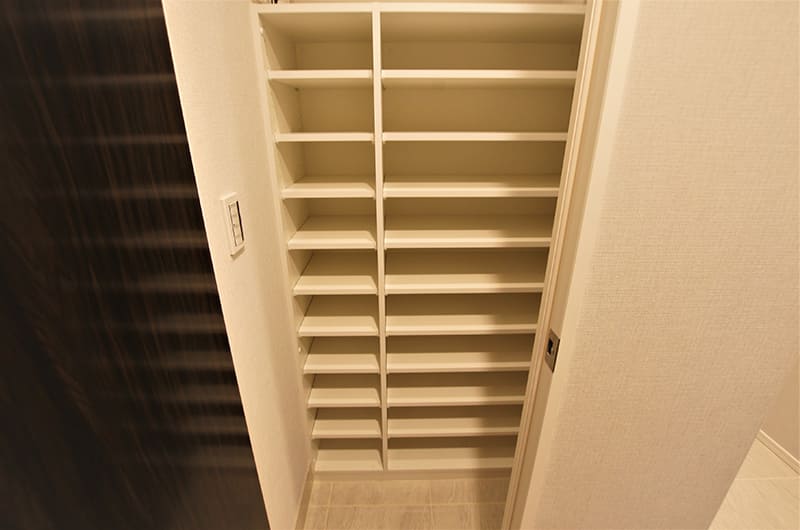 シューズインクローゼット(一部住戸採用、写真はAタイプ)
