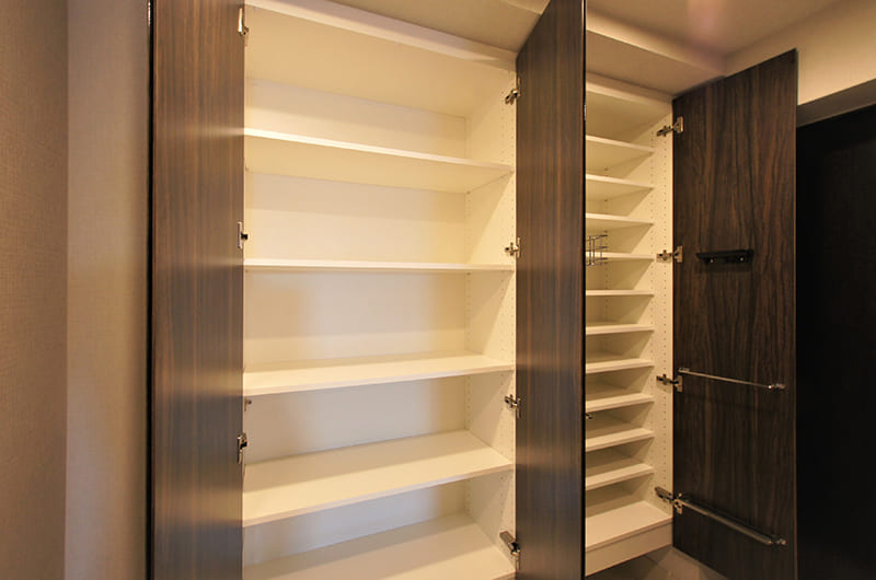 シューズボックス・収納<br>(一部住戸採用、写真はAタイプ)