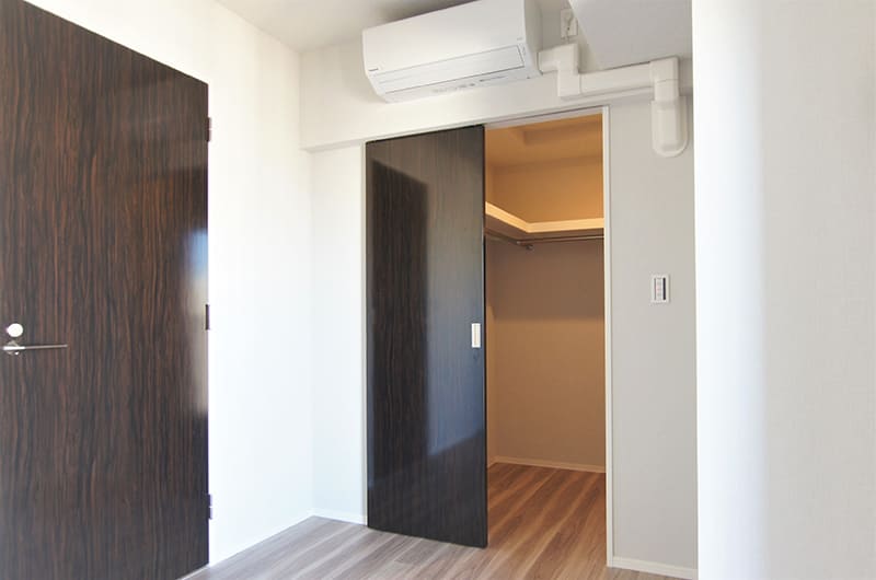 ウォークインクローゼット(全間取りタイプで採用)