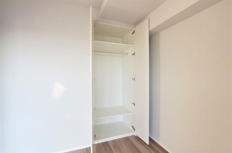 クローゼット(間取タイプにより仕様が異なります、写真はDタイプ・洋室2)