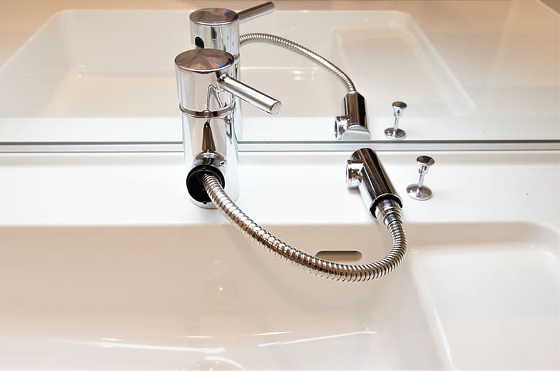 シングルレバーマルチ洗面混合水栓