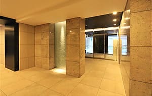 エントランスホール